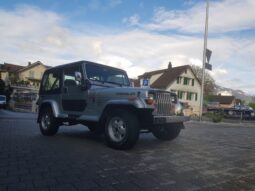 JEEP Wrangler 2.5 Laredo voll