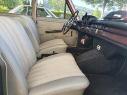 MERCEDES-BENZ 280 SE (Limousine) voll